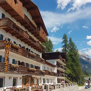 Hotel Des Alpes, Cortina dʼAmpezzo
